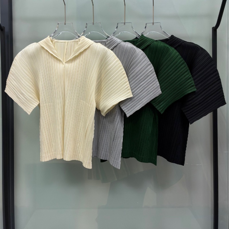 Ensemble plissé Miyake : sweat - Women'S Fashion Sweatshirts avis et prix