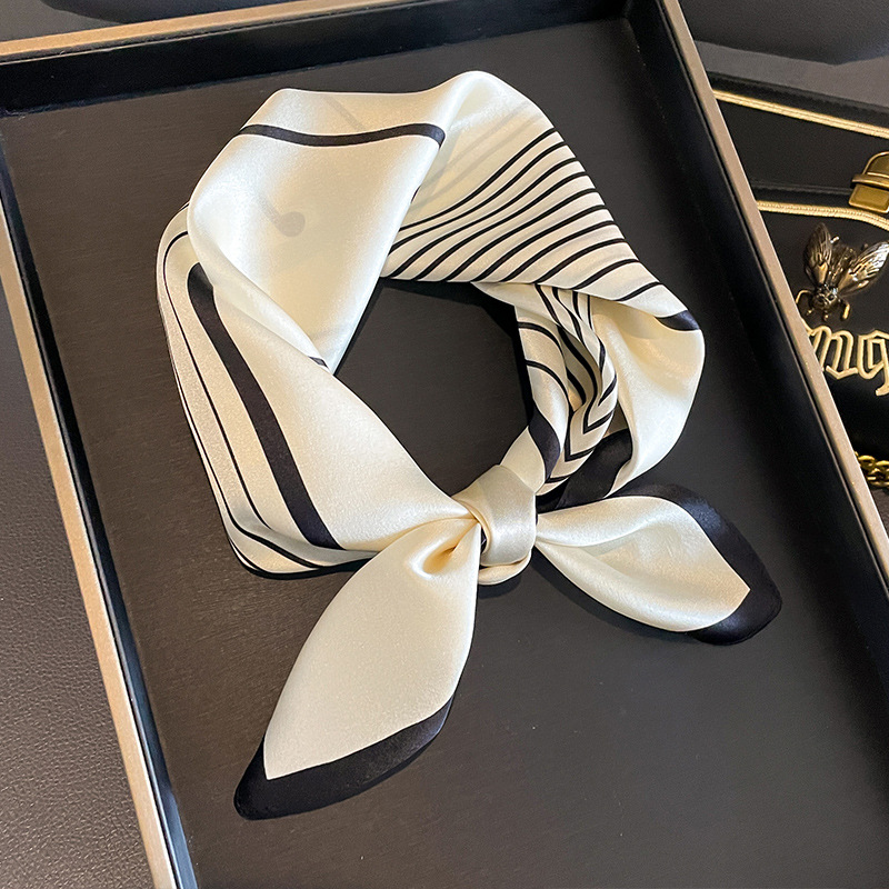 Group châle injSquare design p - Women Fashion Necktie avis et prix