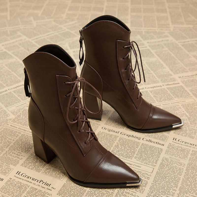 Bottines à bout pointu pour fe - Women Fashion Trend 2025 avis et prix